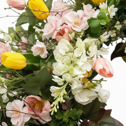 Handcrafted Garden Meadow Wreath – Vibrant Spring Tulips & Cascading Wildflowers