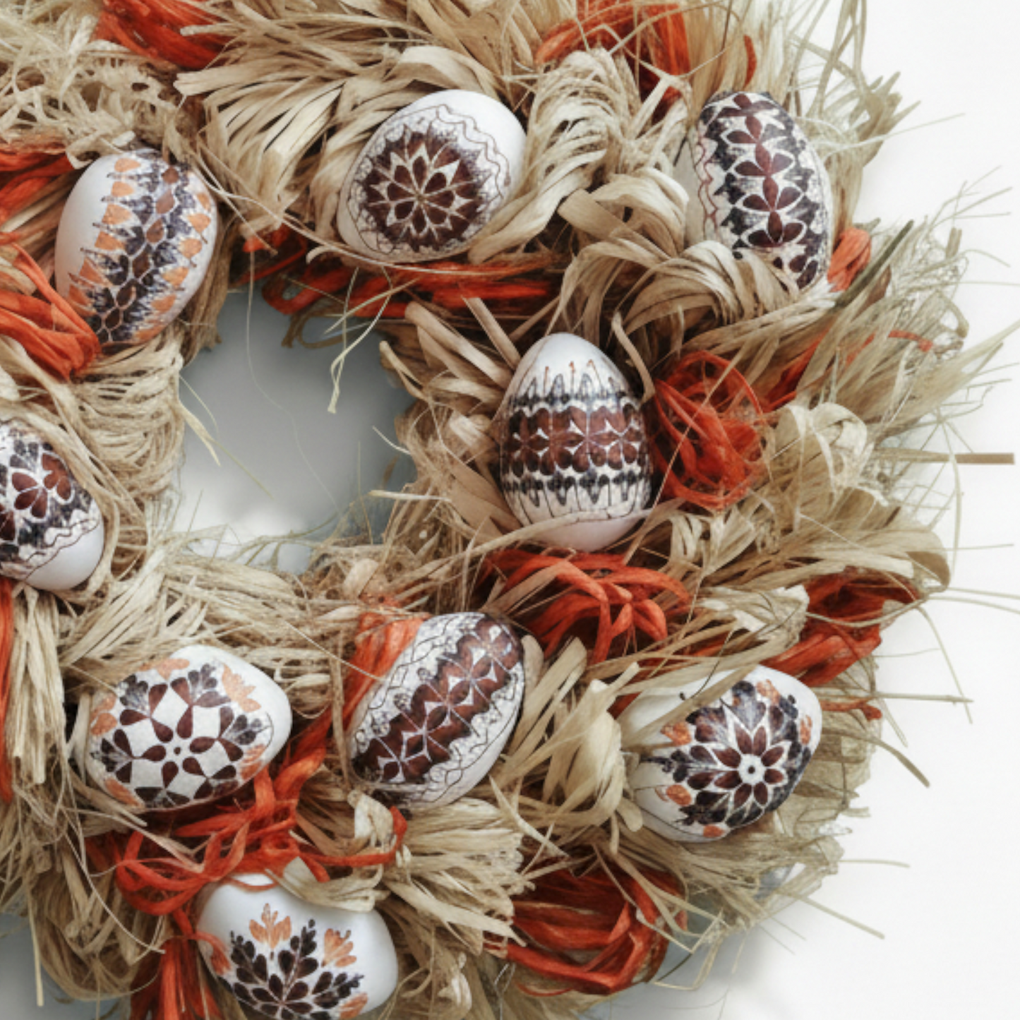 Handcrafted Easter Straw Wreath – Traditional Nest Decor with Painted Eggs